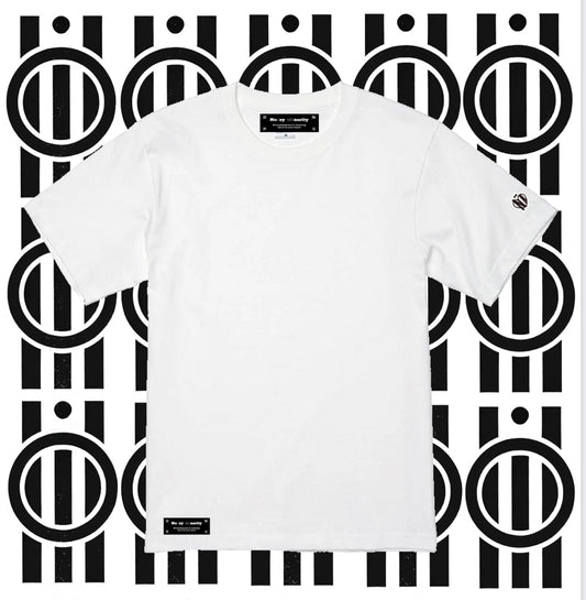 Colorless810 t-shirt