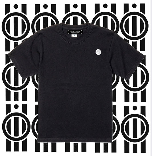 ∞loop t-shirt
